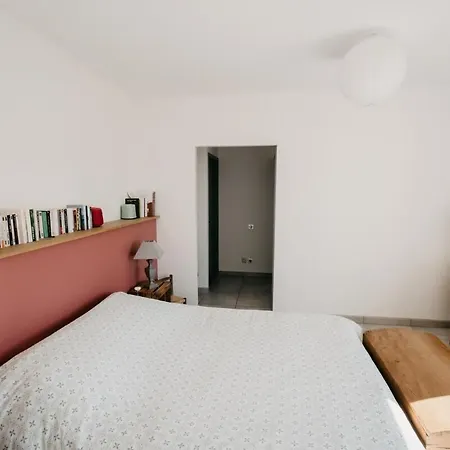 Villa Quiet With Pool